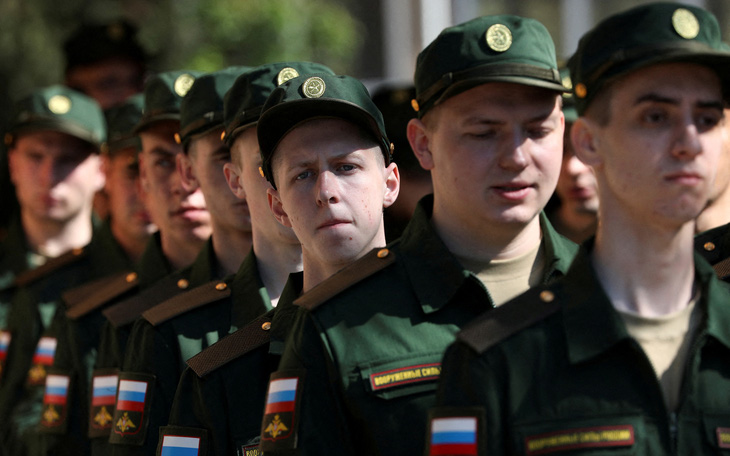 Hạ viện Nga thông qua nhiều luật liên quan quân đội