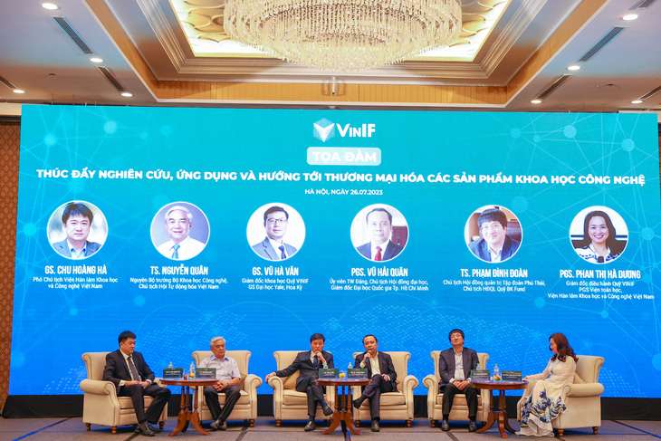 Các nhà khoa học kỳ vọng thông qua mô hình hoạt động của VINIF sẽ tạo ra tác động tích cực đối với hoạt động tài trợ, hỗ trợ cho nghiên cứu khoa học ở Việt Nam - Ảnh: MINH SƠN