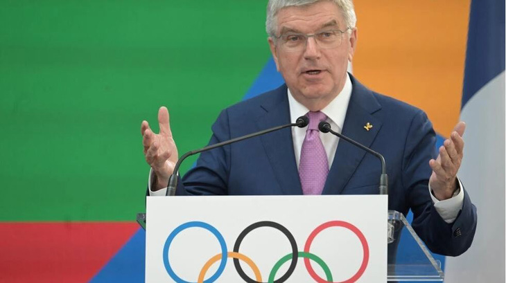 Chủ tịch Ủy ban Olympic quốc tế Thomas Bach đã không mời Nga và Belarus tham dự Thế vận hội Paris 2024 - Ảnh: AFP