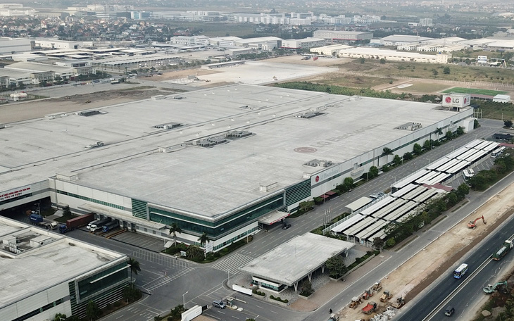 Tổ hợp sản xuất quy mô đầu tư tỉ USD của Tập đoàn LG tại TP Hải Phòng - Ảnh: NAM TRẦN