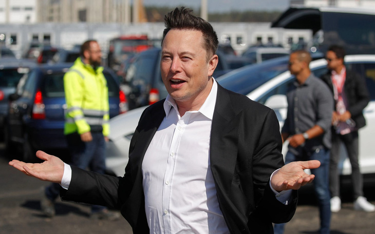 Tesla lập biệt đội "dập" than phiền về gian lận quãng đường