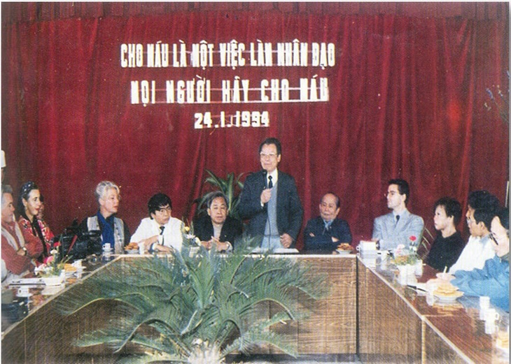 Với sự ủng hộ của Bộ Y tế, Ban Tuyên giáo Trung ương và các tổ chức quốc tế, ngày 24-1-1994 là ngày hiến máu nhân đạo đầu tiên tại Hà Nội được tổ chức - Ảnh tư liệu: BVCC