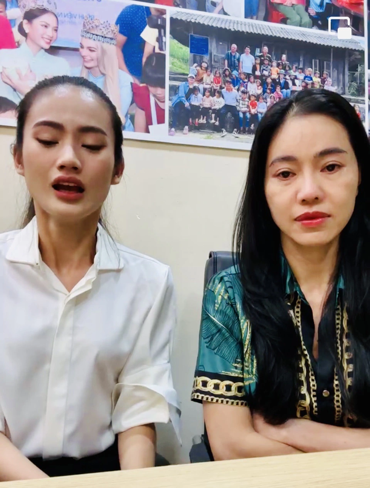 Hoa hậu Huỳnh Trần Ý Nhi (bên trái) khóc, xin lỗi khán giả - Ảnh chụp màn hình