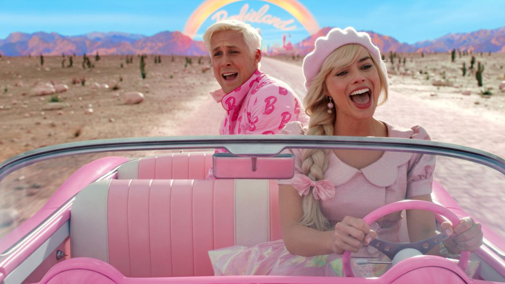 Búp bê Barbie phiên bản người thật do Margot Robbie và Ryan Gosling thủ vai bị cấm chiếu 