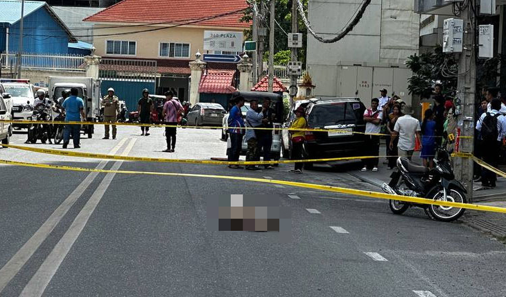 Hiện trường vụ một người Việt Nam bị bắn chết ở Phnom Penh hôm 29-7 - Ảnh: KHMER TIMES