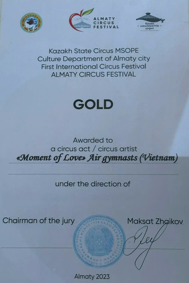 Huy chương vàng của Hiển Phước - Thanh Hoa tại Liên hoan xiếc quốc tế Almaty - Ảnh: Nhà hát Nghệ thuật Phương Nam