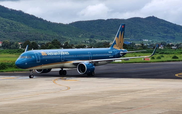 Vietnam Airlines đạt gần 20.700 tỉ đồng doanh thu trong quý 2 nhưng vẫn lỗ