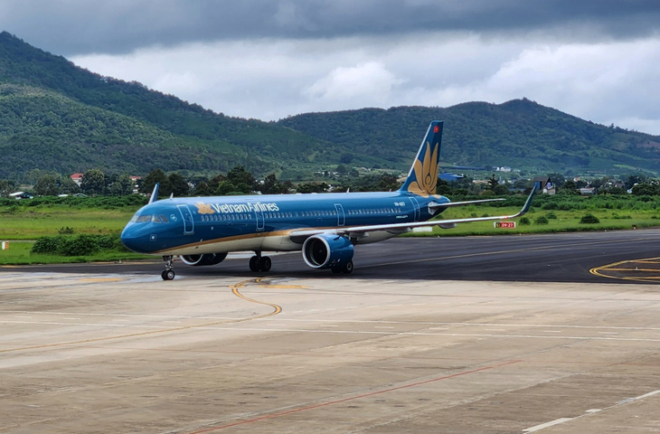 may-bay-vietnam-airlines-1-1690795903731451731198.jpg