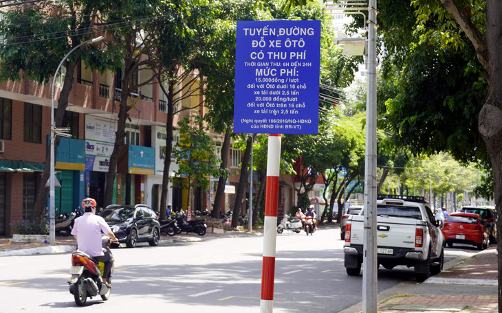 Thu phí đậu xe tại Vũng Tàu: Bước đầu thuận lợi nhưng ít xe dần