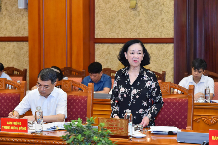 Bà Trương Thị Mai chủ trì giao ban - Ảnh: TTXVN