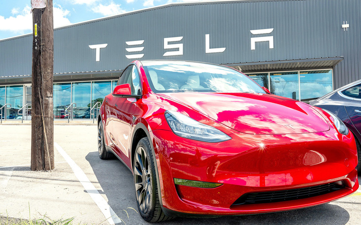 Tesla khuynh đảo thị trường xe điện