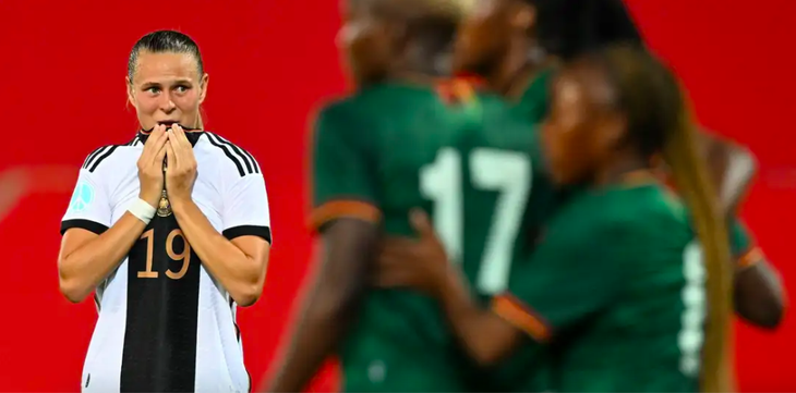 Tuyển nữ Đức gây thất vọng khi để thua Zambia trong trận giao hữu chuẩn bị cho World Cup 2023 - Ảnh: GETTY