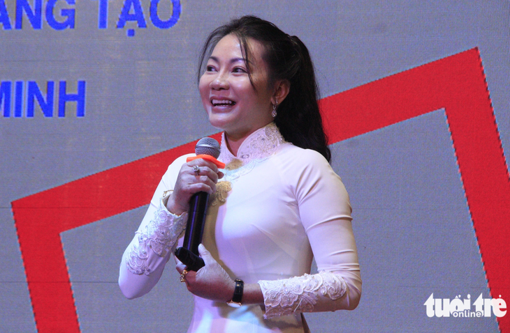 Bà Lê Thị Thanh Tâm, phụ trách ban đối ngoại thuộc Trung tâm Khởi nghiệp đổi mới sáng tạo (Đại học Quốc gia TP.HCM), chia sẻ về xây dựng văn hóa sở hữu trí tuệ - Ảnh: CÔNG TRIỆU
