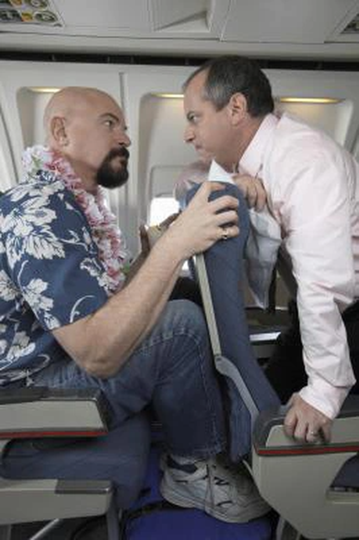 Ẩu đả, cãi vã với hành khách khác có thể bị yêu cầu rời khỏi máy bay - Ảnh: New York Times