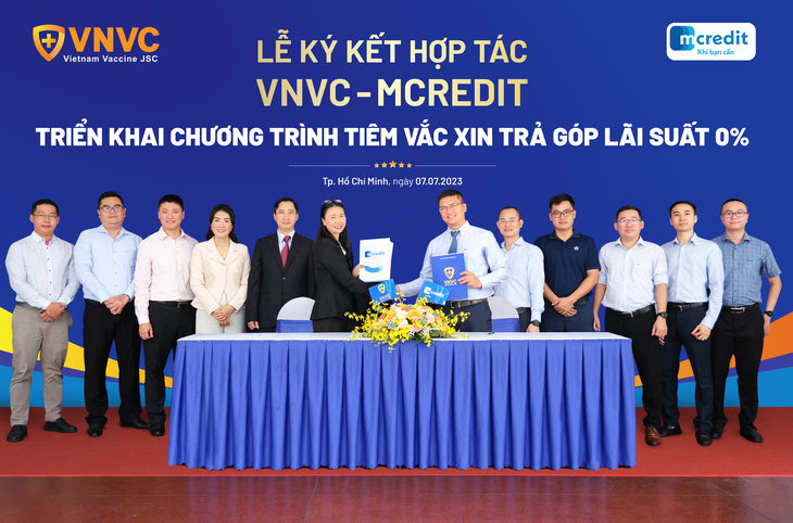 Lễ ký kết hợp tác VNVC - MCREDIT - Ảnh: Đ.H.