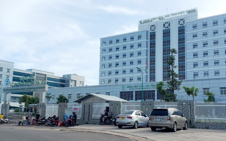 Bé trai tử vong nghi do sốc thuốc: Lãnh đạo Bệnh viện Sản - Nhi Kiên Giang nói gì?