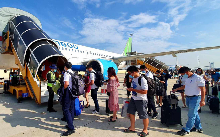Giảm tần suất giảm đường bay, chuyện gì xảy ra với Bamboo Airways?