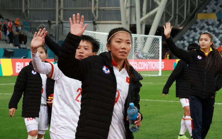 Chia tay World Cup 2023, tuyển nữ Việt Nam trở về trưa 3-8