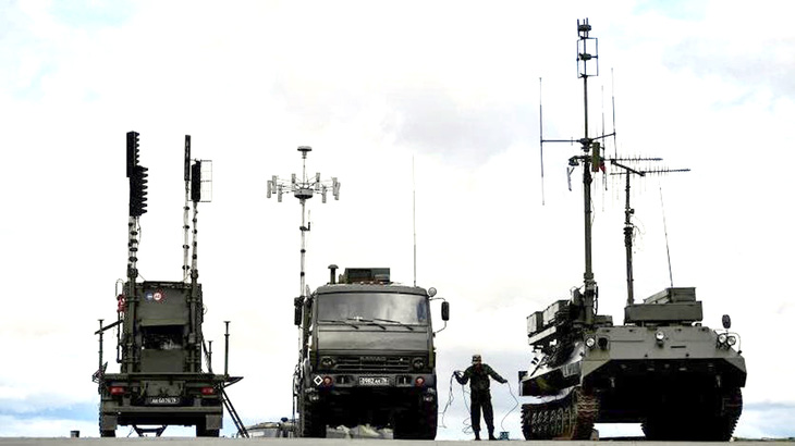 Hệ thống gây nhiễu Pole-21 của quân đội Nga - Ảnh: Truyền thông Nga