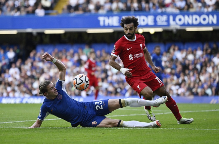 Chelsea và Liverpool chia điểm ở trận ra quân Premier League - Ảnh: REUTERS