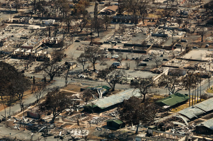 Trận cháy rừng đã tàn phá thị trấn Lahaina - Ảnh: NEW YORK TIMES