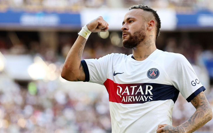 Neymar chia tay PSG để đến Saudi Arabia, Real mượn Kepa