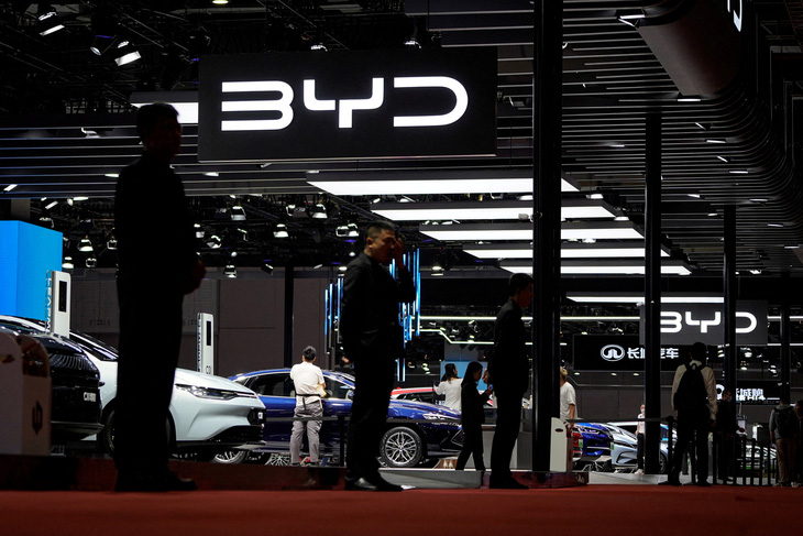 Leaders of several other car makers agreed to join hands with BYD.  But the leader of one of China's major corporations, Great Wall Motors, immediately said no - Photo: Reuters