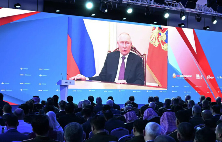 Tổng thống Nga Vladimir Putin phát biểu qua video tại Hội nghị an ninh quốc tế Matxcơva lần thứ 11 vào ngày 15-8 - Ảnh: SPUTNIK