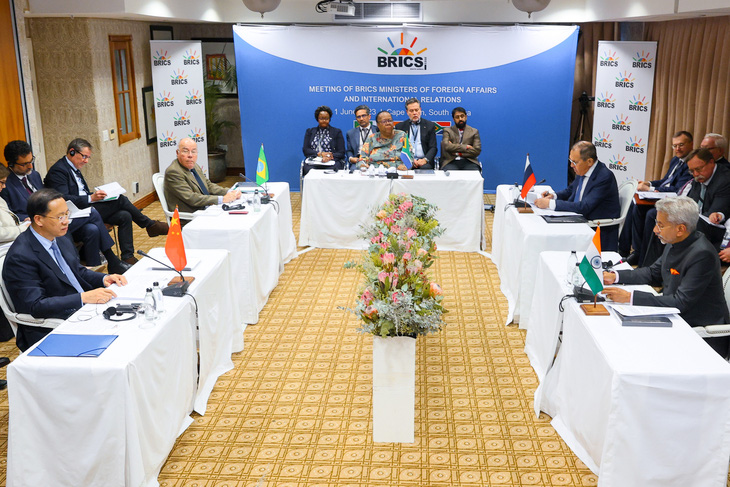 Một cuộc họp của các quan chức ngoại giao BRICS hồi tháng 6-2023 - Ảnh: AFP