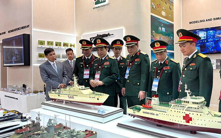 Việt Nam coi trọng phát triển quan hệ Đối tác chiến lược toàn diện với Nga