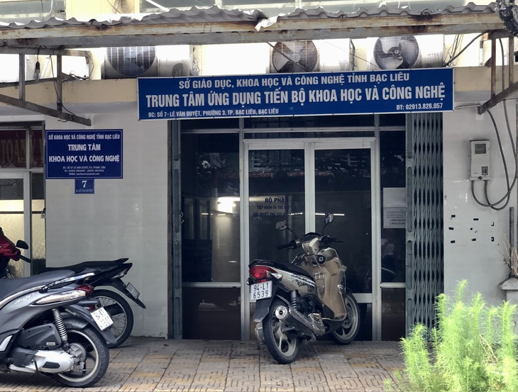 Trung tâm Ứng dụng tiến bộ khoa học và công nghệ tỉnh Bạc Liêu được cho là đang "khủng hoảng toàn diện" - Ảnh: NGỌC HÂN