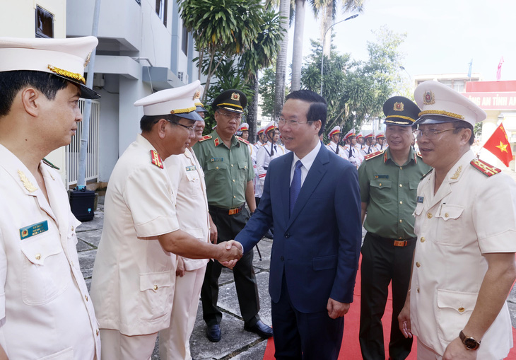 Chủ tịch nước Võ Văn Thưởng thăm Công an tỉnh An Giang - Ảnh: TTXVN
