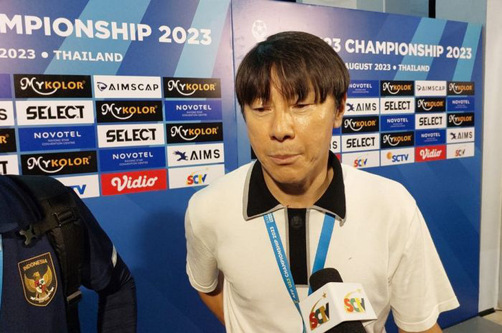 HLV tuyển U23 Indonesia Shin Tae Yong - Ảnh: BOLA