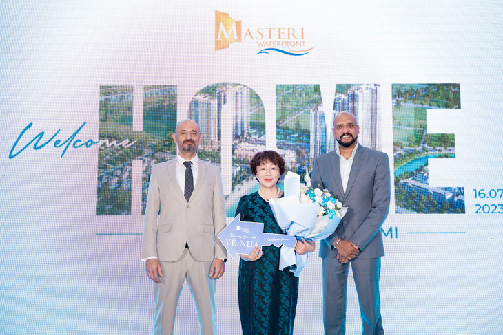 Masteri Waterfront - dự án “Bắc tiến” đầu tiên của Masterise Homes đã được bàn giao sau 3 năm và nhận về nhiều phản hồi tích cực từ thị trường.