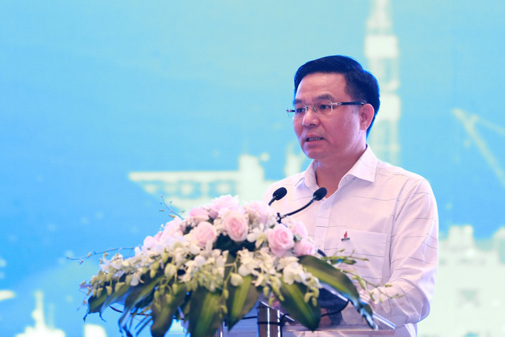 Ông Lê Mạnh Hùng - tổng giám đốc Petrovietnam phát biểu tại hội nghị