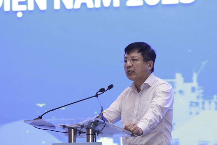 Ông Hồ Sỹ Hùng - phó chủ tịch Ủy ban Quản lý vốn nhà nước tại doanh nghiệp - phát biểu chỉ đạo tại hội nghị