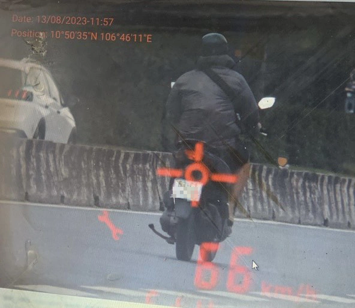 Hình ảnh thể hiện Đội cảnh sát giao thông Rạch Chiếc ghi nhận anh N. vi phạm tốc độ 66/60km/h - Ảnh: PC08