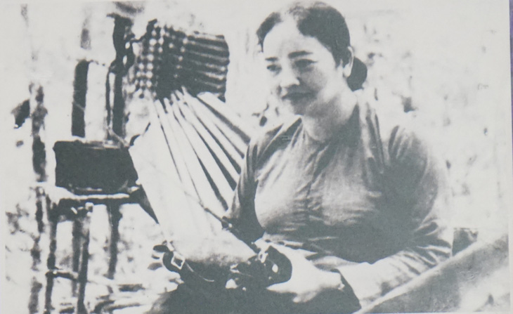Bà Nguyễn Thị Định tại căn cứ Xa Mát, Tây Ninh, năm 1968 - Ảnh tư liệu