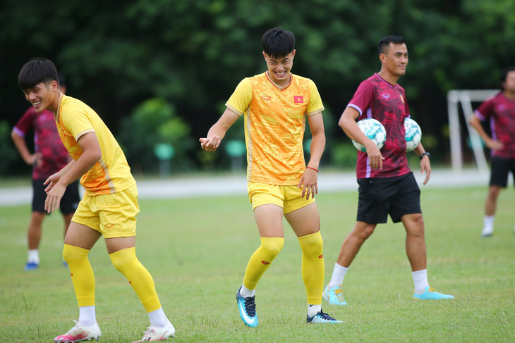 Tinh thần toàn đội U23 Việt Nam được làm mới sau màn trình diễn chưa tốt ở vòng bảng - Ảnh: HOÀNG TÙNG