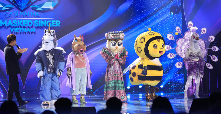 Năm mascot biểu diễn trong tập 4 Ca sĩ mặt nạ - Ảnh: BTC