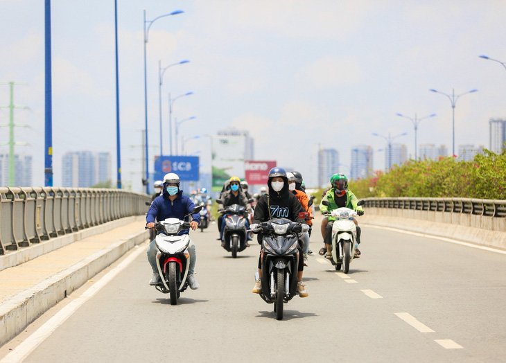 Hôm nay thời tiết ba miền ngày nắng, có nơi nắng nóng - Ảnh: CHÂU TUẤN