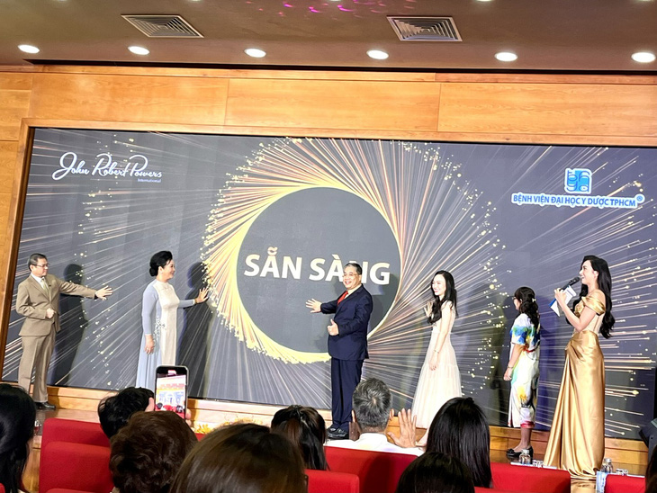 Lễ khai mạc cuộc thi Én vàng UMC dành cho y bác sĩ và nhân viên y tế - Ảnh: T.Dương