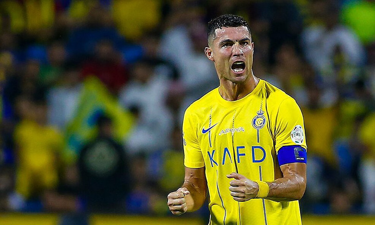 Ronaldo lập hat-trick giúp Al Nassr có chiến thắng đầu tiên ở Saudi Pro League 2023-2024 - Ảnh: ANFC
