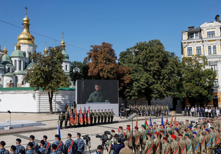 Lễ kỷ niệm Ngày độc lập Ukraine ở thủ đô Kiev ngày 24-8 - Ảnh: REUTERS