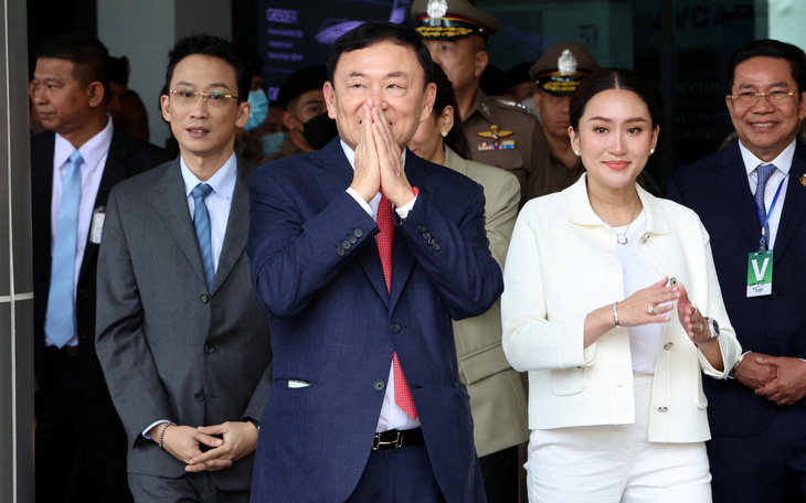 Con gái ông Thaksin: Quyết định xin ân xá tùy thuộc vào cha tôi