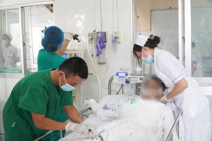 Vụ nổ phòng trọ khiến nam thanh niên 26 tuổi bị bỏng nặng hiện đang điều trị tại Bệnh viện Chợ Rẫy (TP.HCM) - Ảnh: Bệnh viện cung cấp