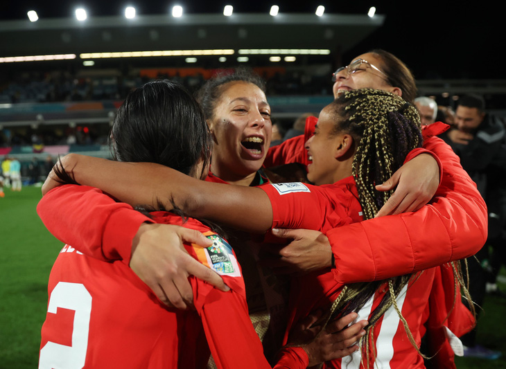 Morocco women's team burst into tears after winning the 1/8 finals of the 2023 Women's World Cup - Photo: FIFA
