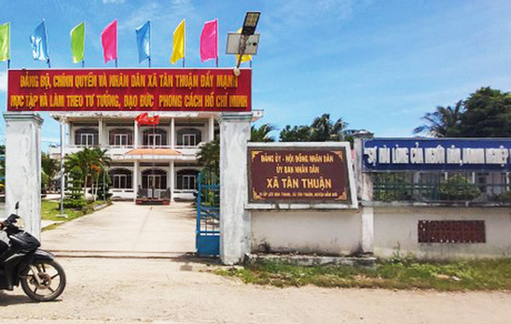 UBND xã Tân Thuận, huyện Đầm Dơi - Ảnh: THANH HUYỀN