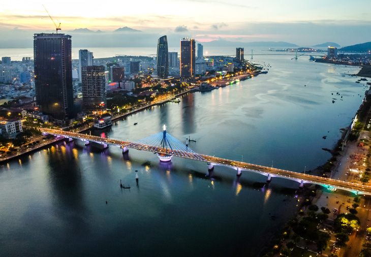 Đà Nẵng - thành phố đầu biển cuối sông được nhiều du khách yêu thích - Ảnh: NGUYỄN TRÌNH