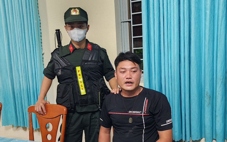 2 người đua xe, ném pháo nổ vào người dân Phú Quốc dương tính ma túy